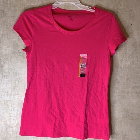 Six piece women’s top bundle - Picture 10 of 13